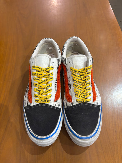 Preowned Vans Old Skool Gallery Dept. Good Luck