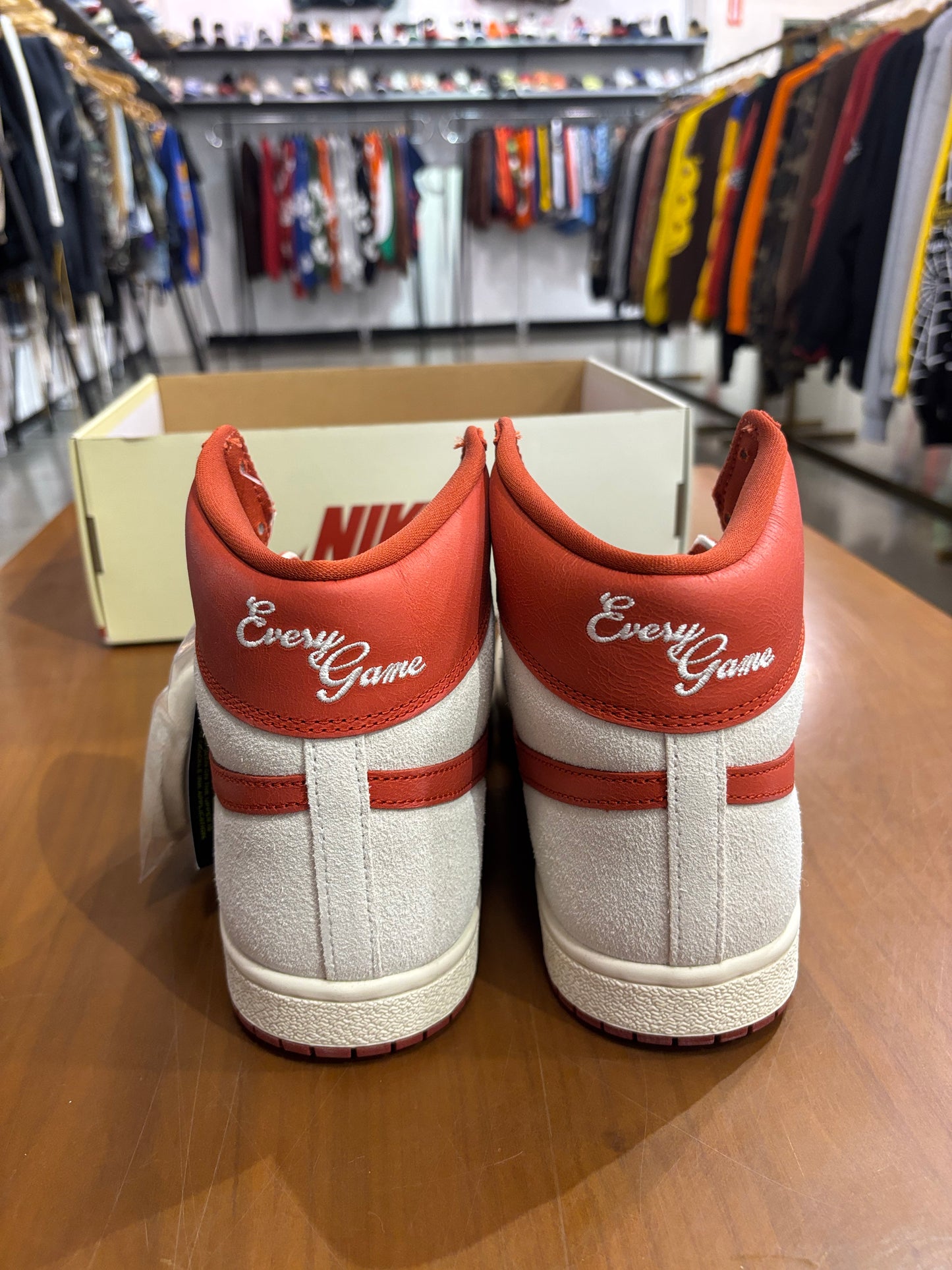 Nike Jordan Air Ship Every Game Dune Red (NO LID)