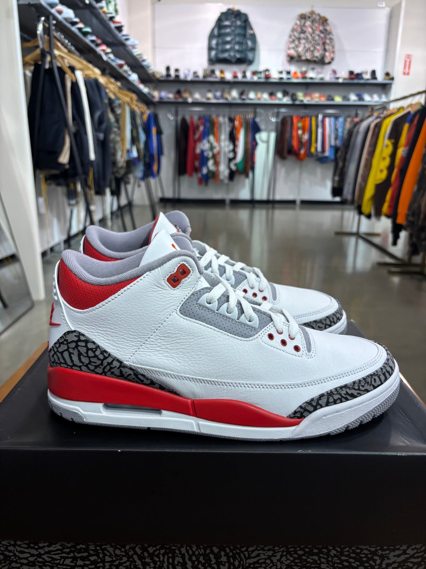 Air Jordan 3 Fire Red