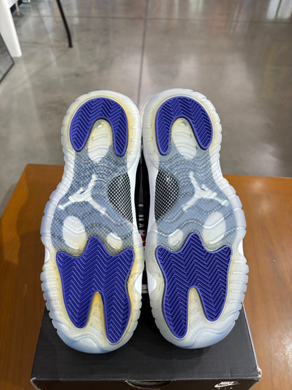 Air Jordan 11 Concord