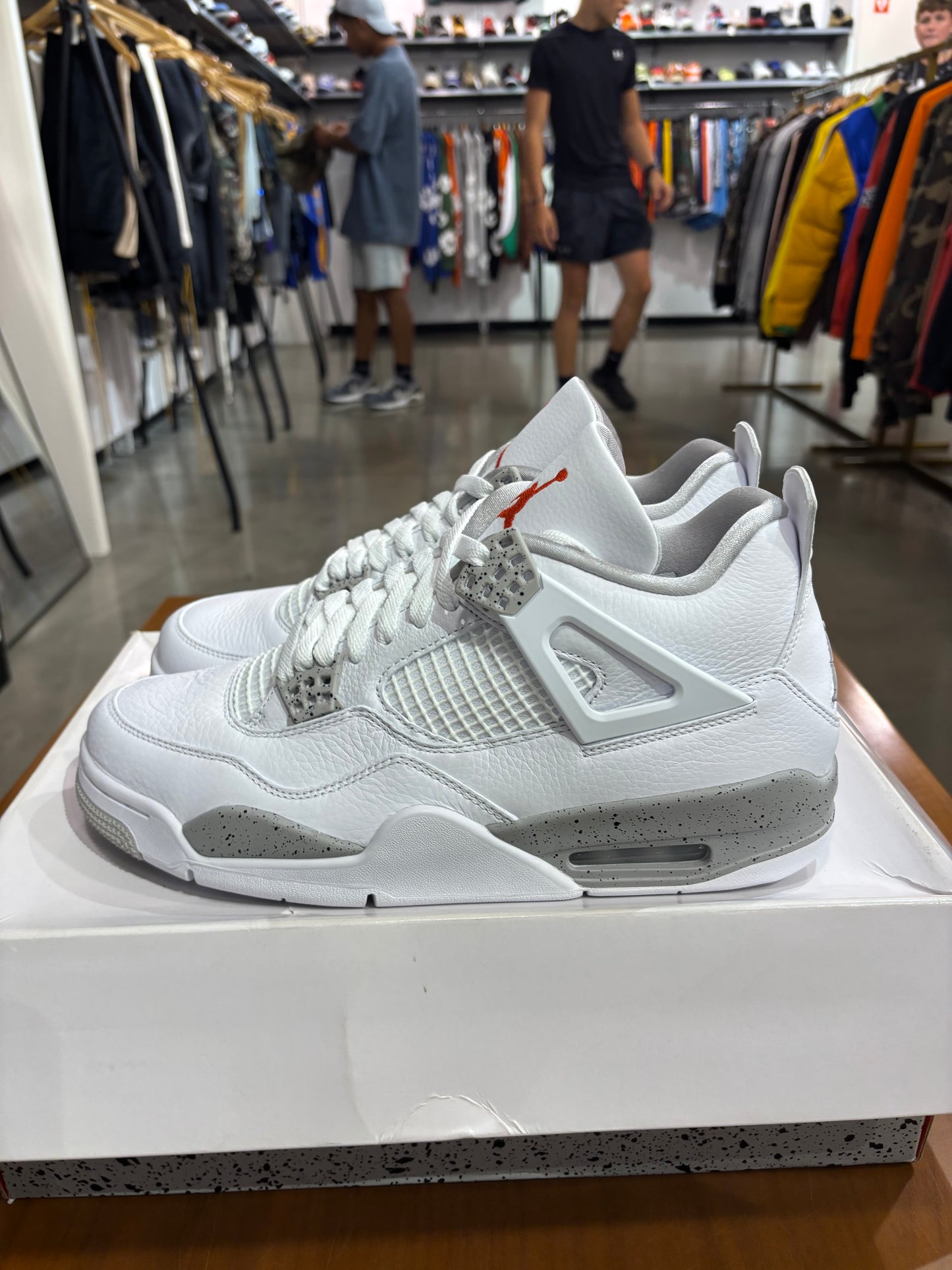 Air Jordan 4 White Oreo