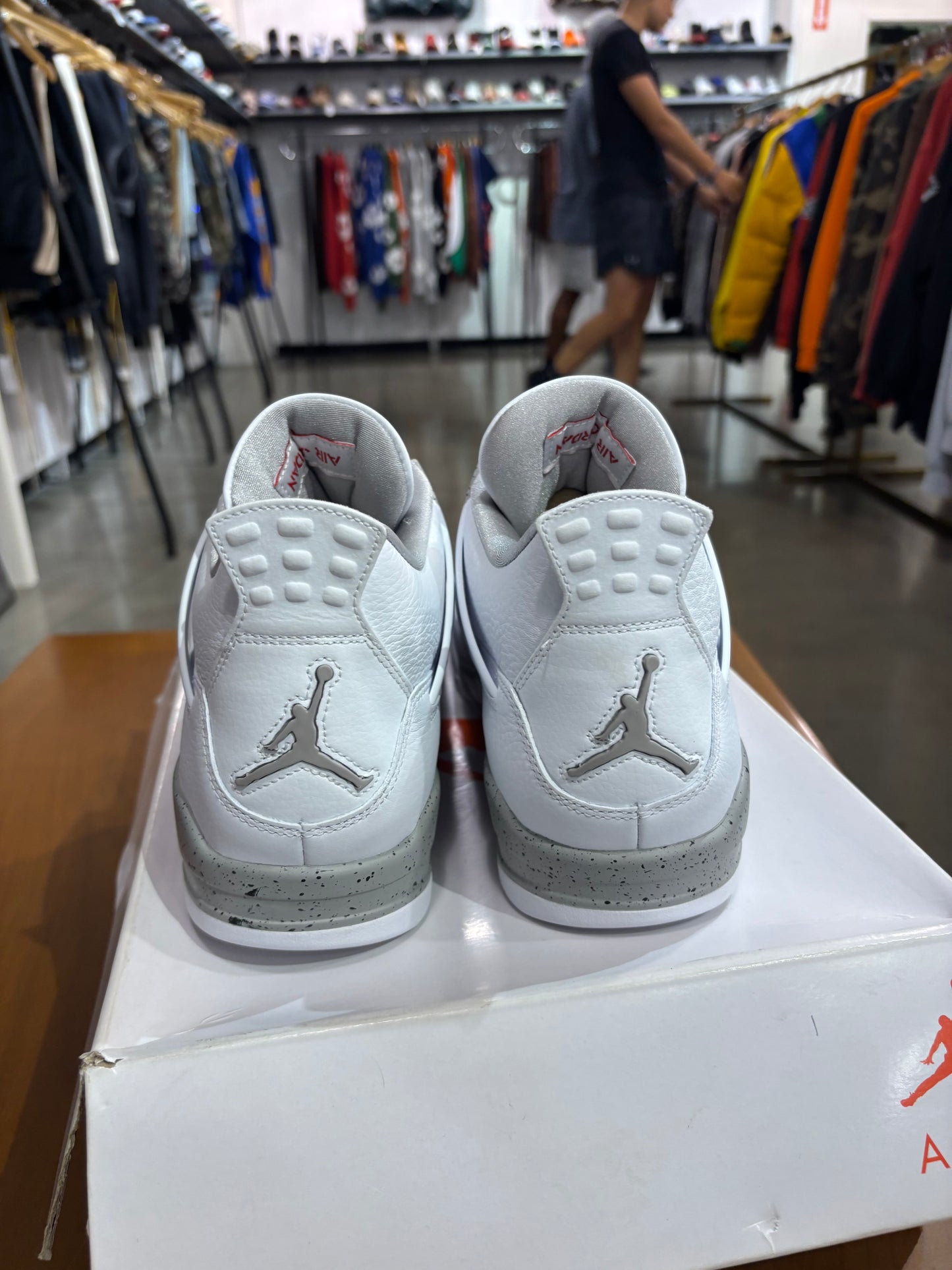 Air Jordan 4 White Oreo