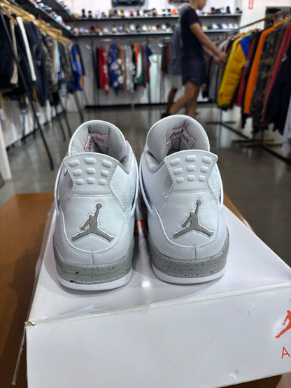 Air Jordan 4 White Oreo