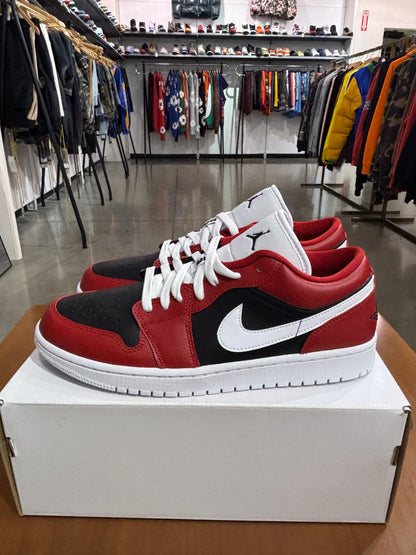 Air Jordan 1 Low Chicago Flip