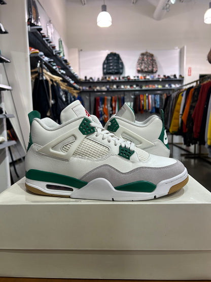 Preowned Air Jordan 4 SB Pine Green