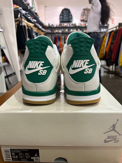 Preowned Air Jordan 4 SB Pine Green