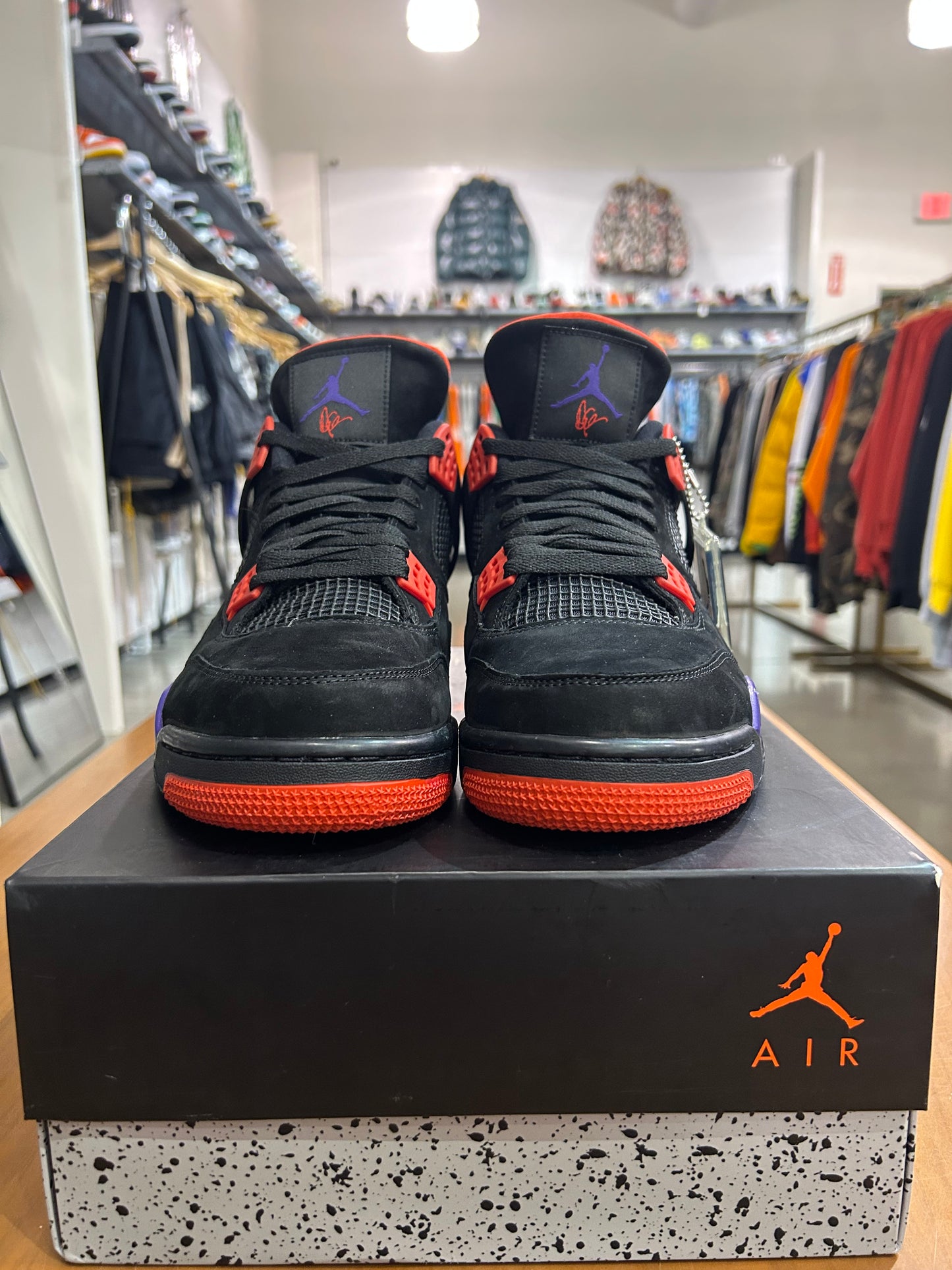 Air Jordan 4 OVO Raptors Drake