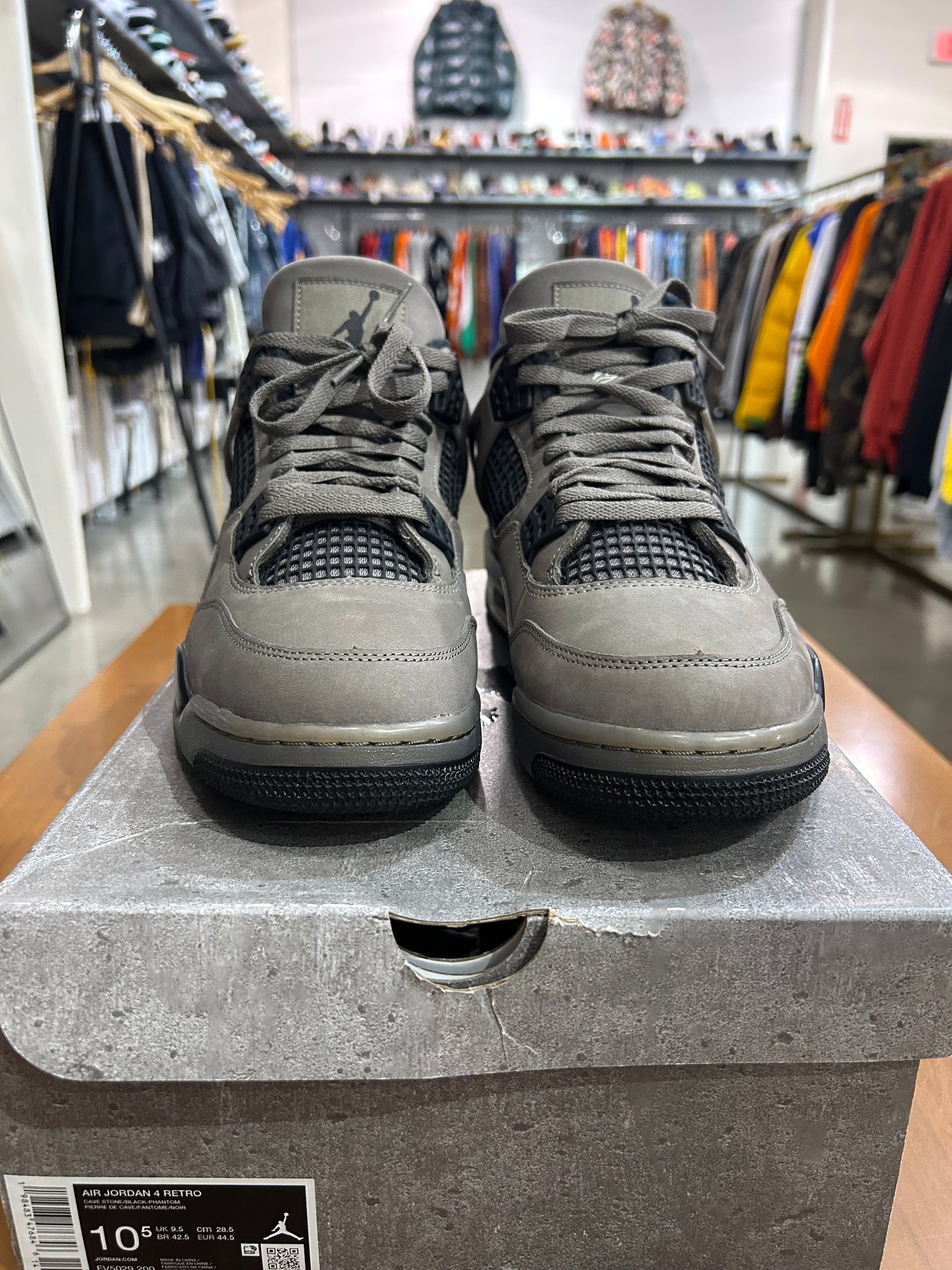 PREOWNED Air Jordan 4 Cavestone