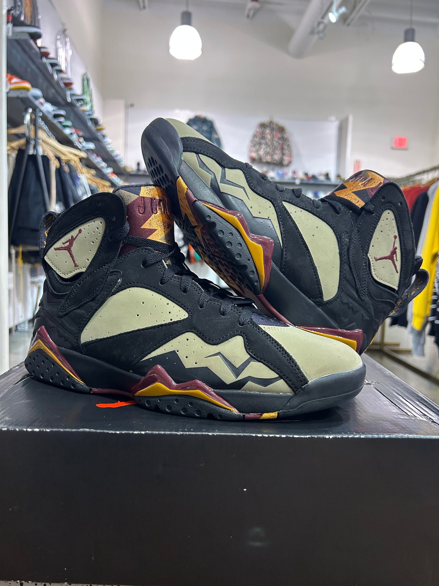 Preowned Air Jordan 7 Black Olive