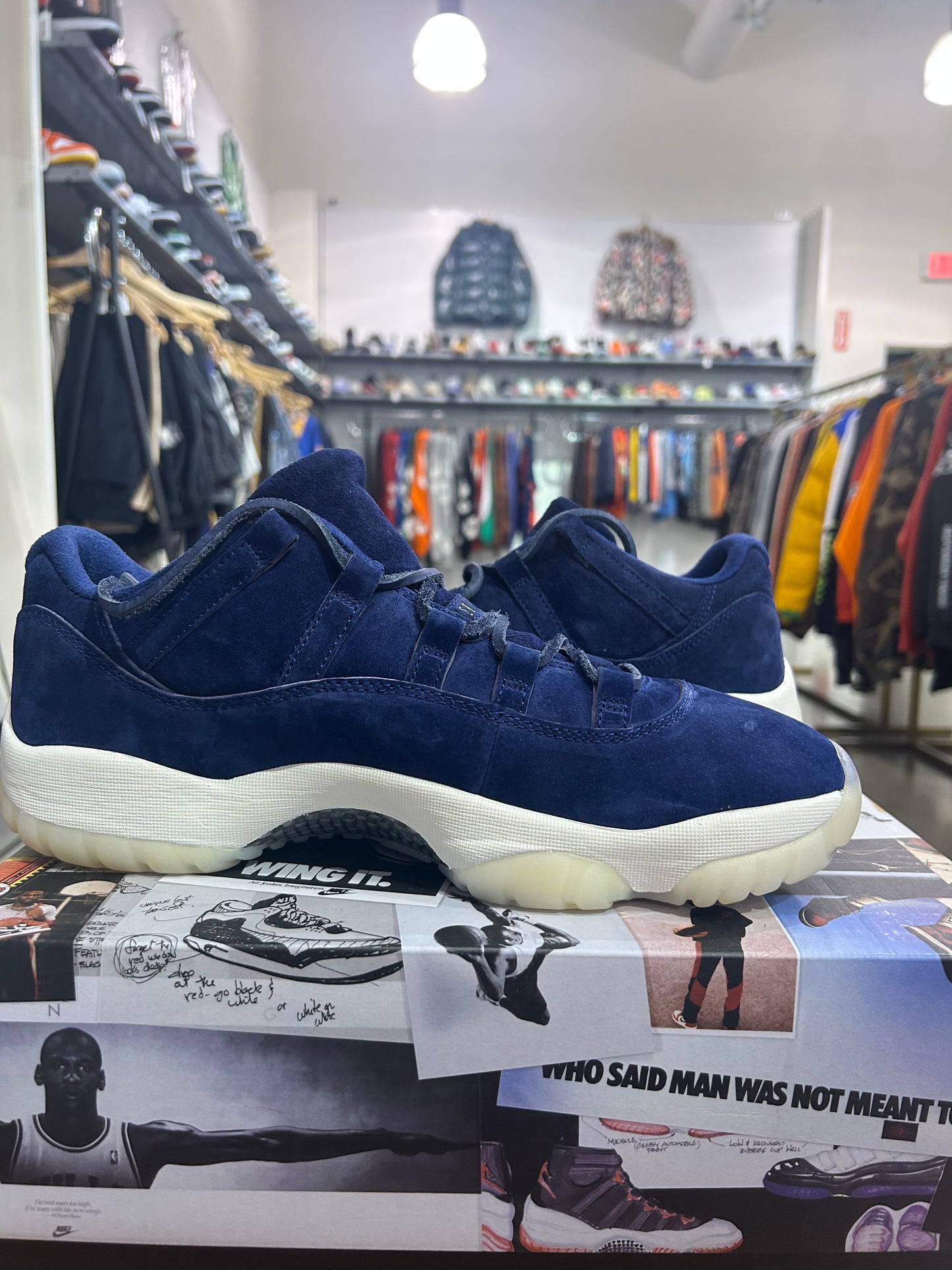 Air Jordan 11 Low Derek Jeter Re2pect