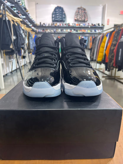 Preowned Air Jordan 11 Space Jam