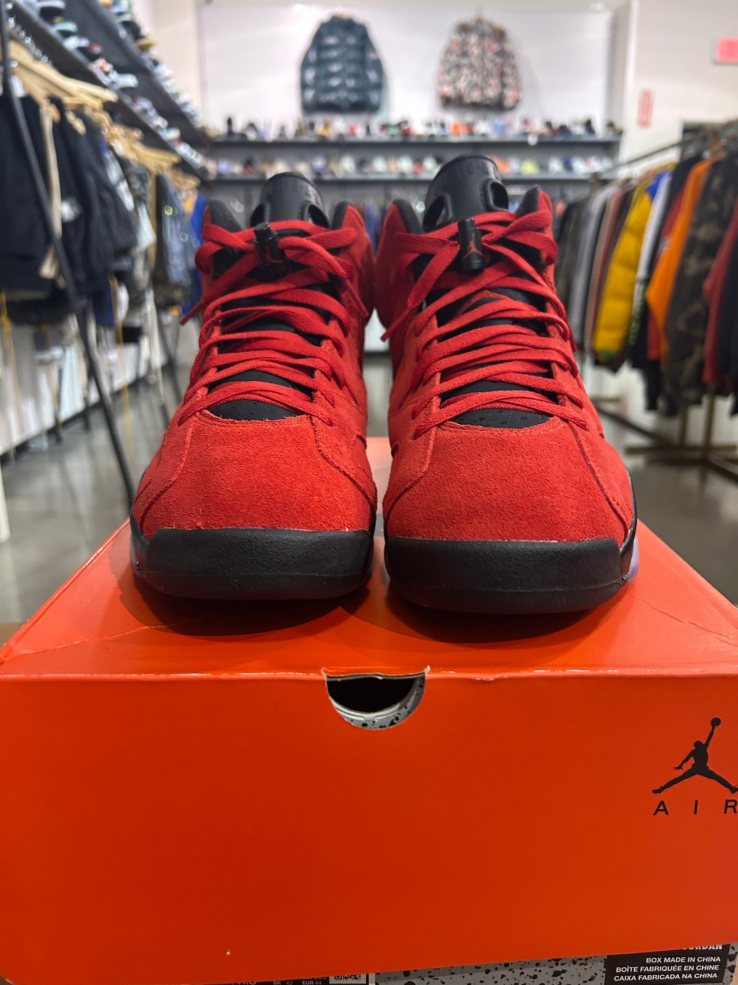 Preowned Air Jordan 6 Toro Bravo
