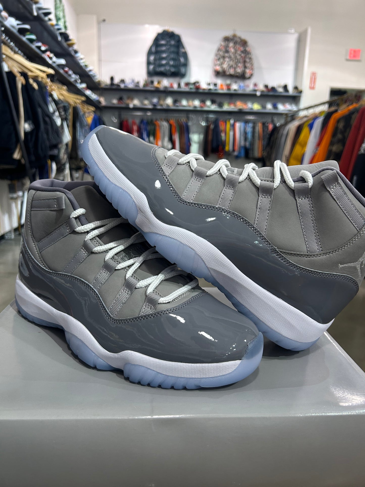 Air Jordan 11 Cool Grey (2021)