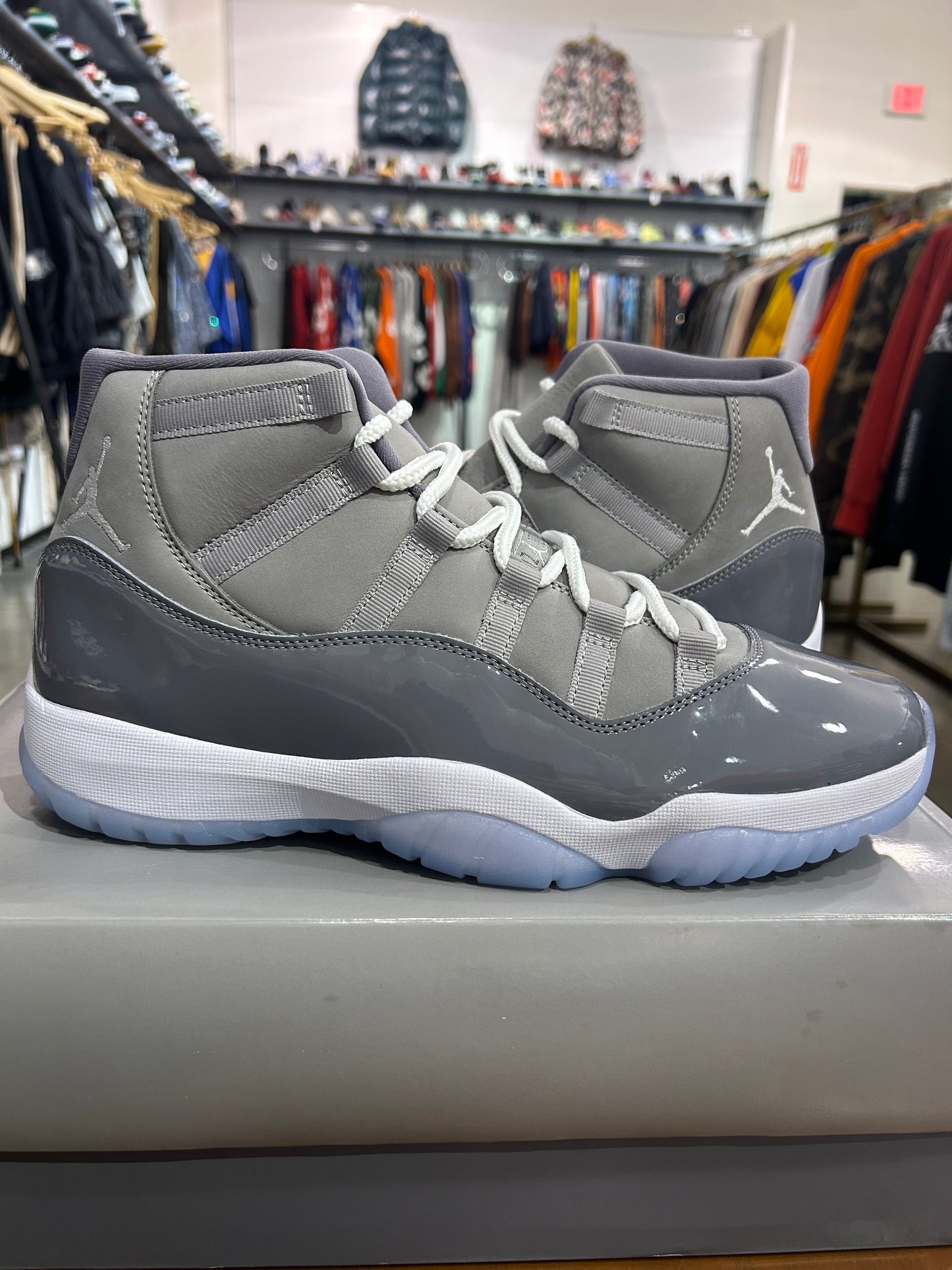 Air Jordan 11 Cool Grey (2021)