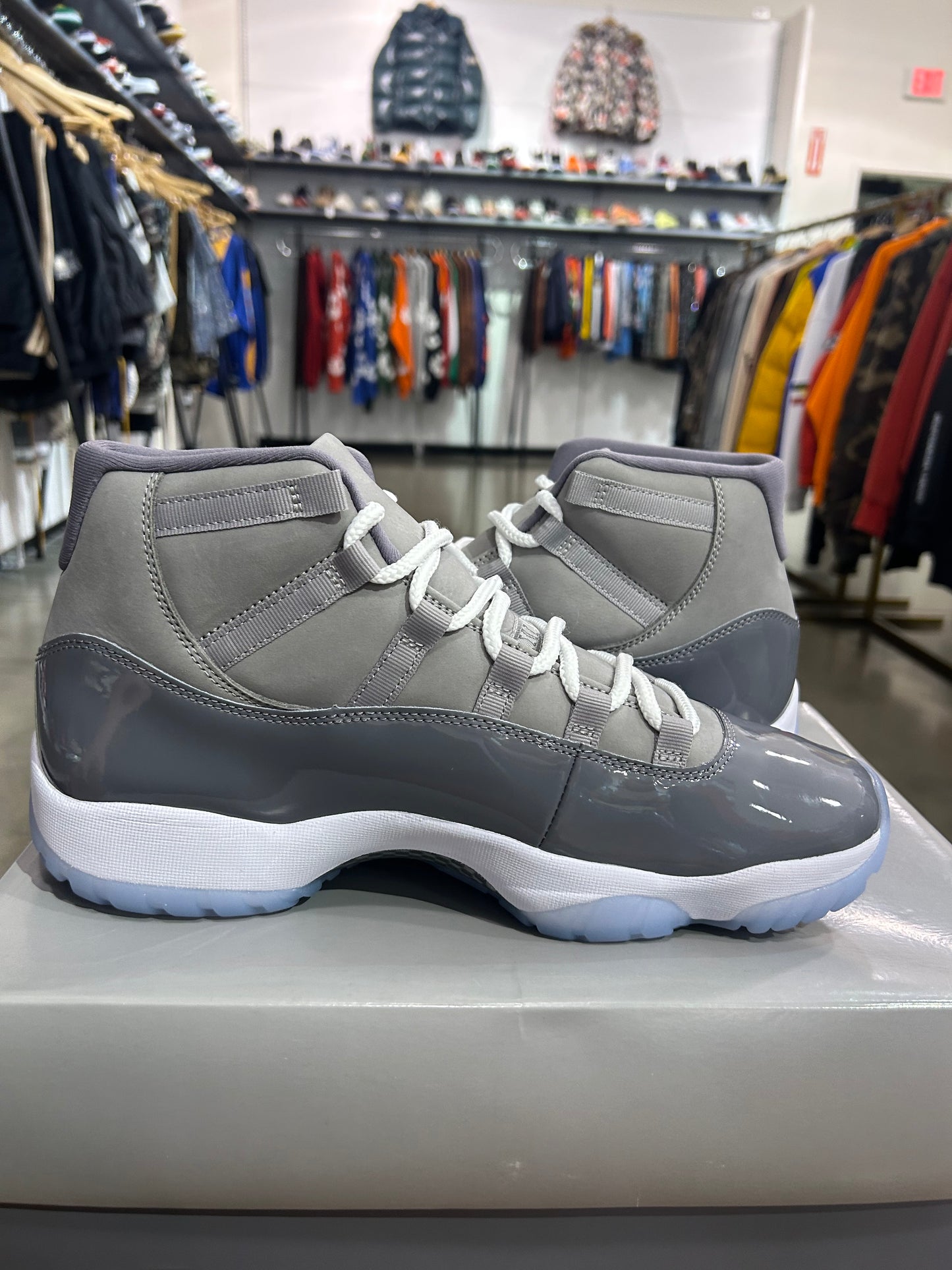 Air Jordan 11 Cool Grey (2021)