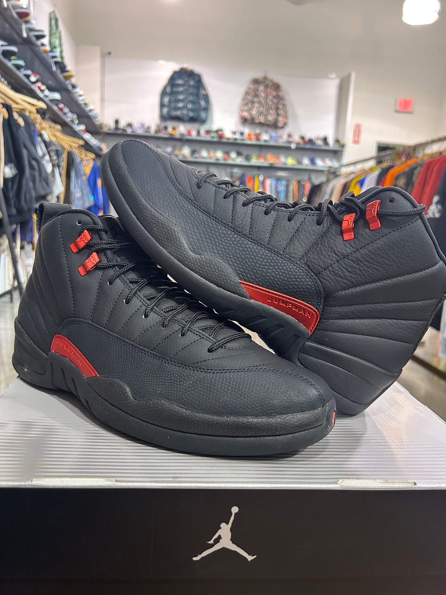 Air Jordan 12 Bloodline