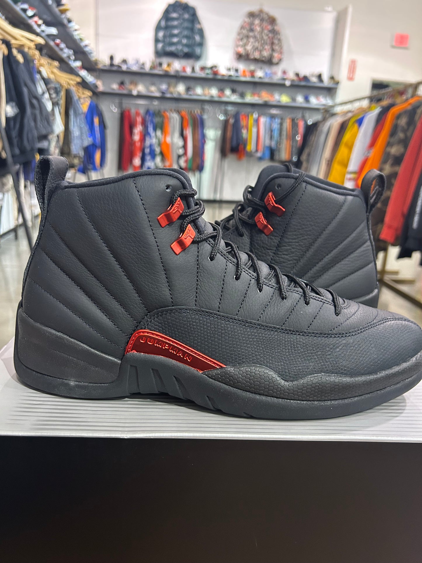 Air Jordan 12 Bloodline