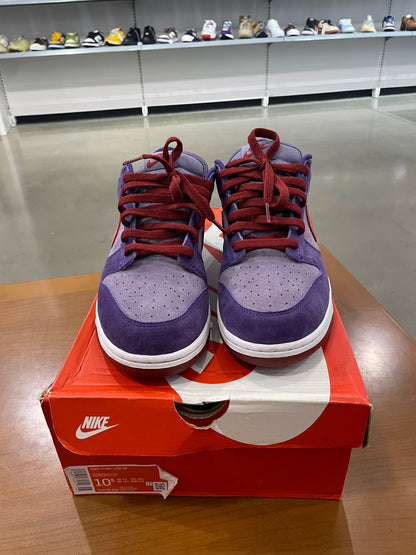 Preowned Nike Dunk Low Plum
