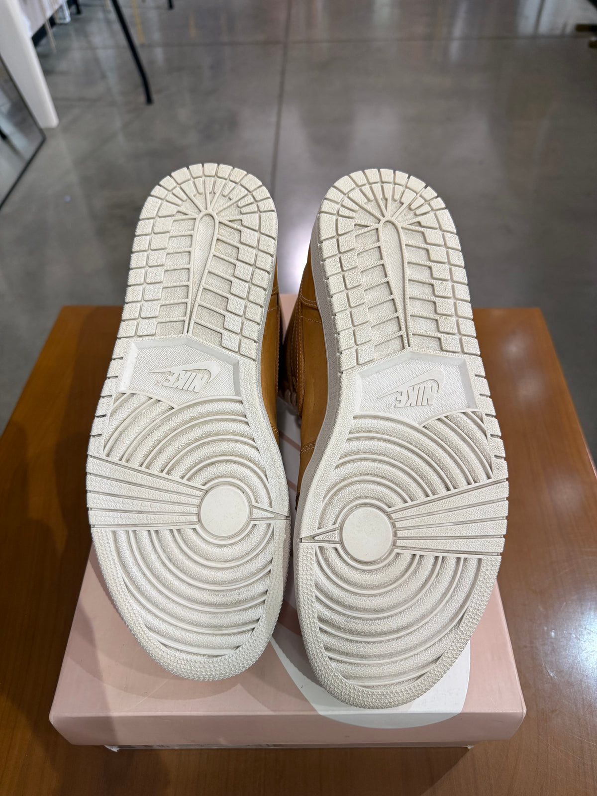 Preowned Air Jordan 1 Pinnacle Vachetta Tan