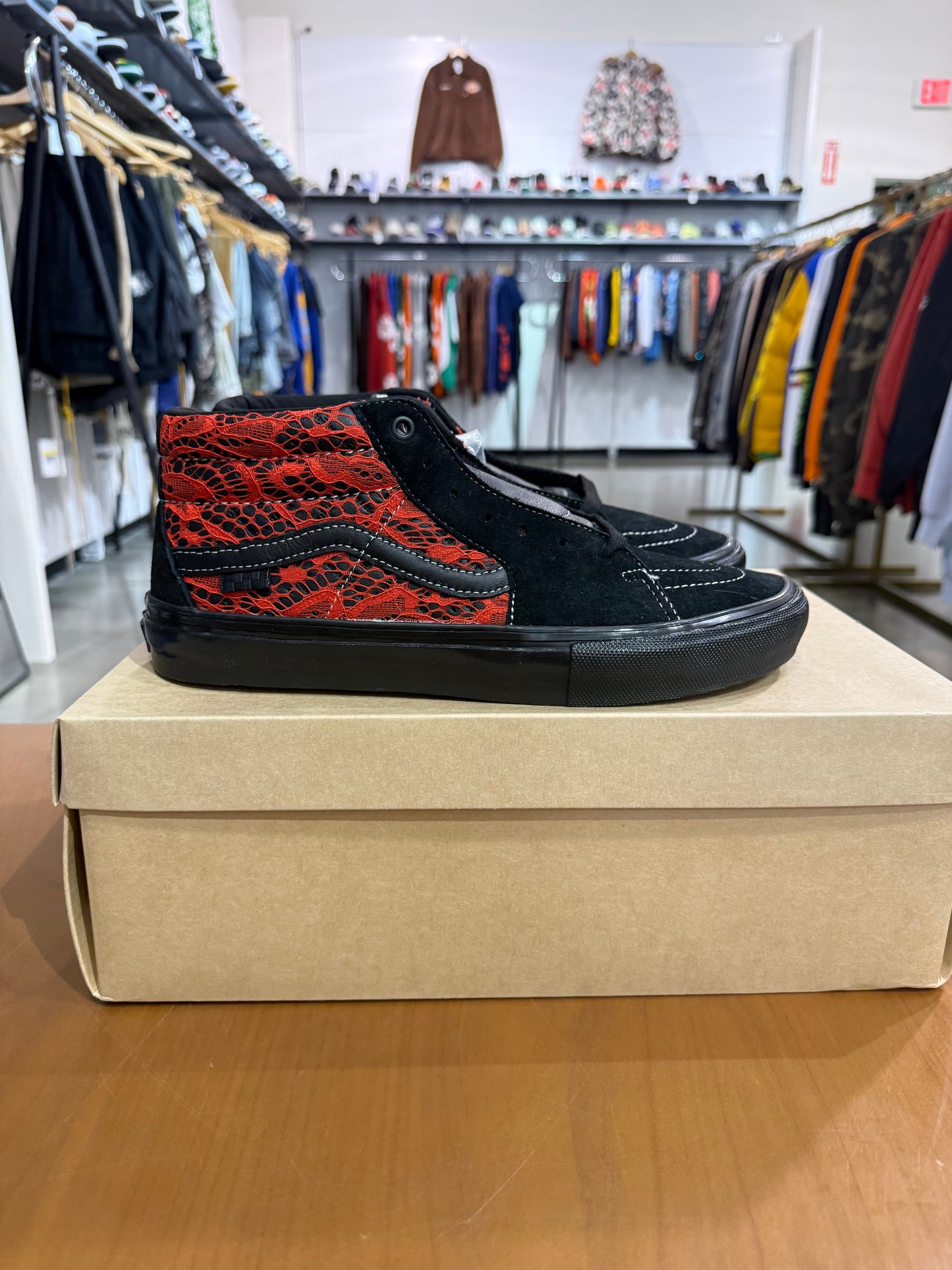 Vans Sk8 Grosso Mid Premier Black Red Lace