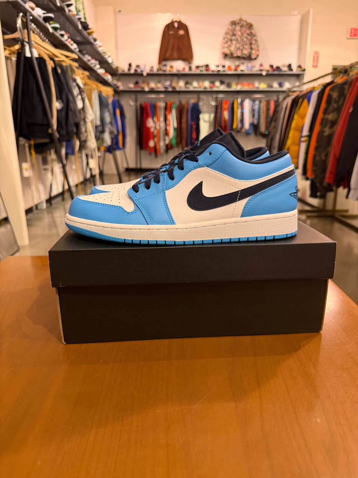 Air Jordan 1 Low UNC (2021)