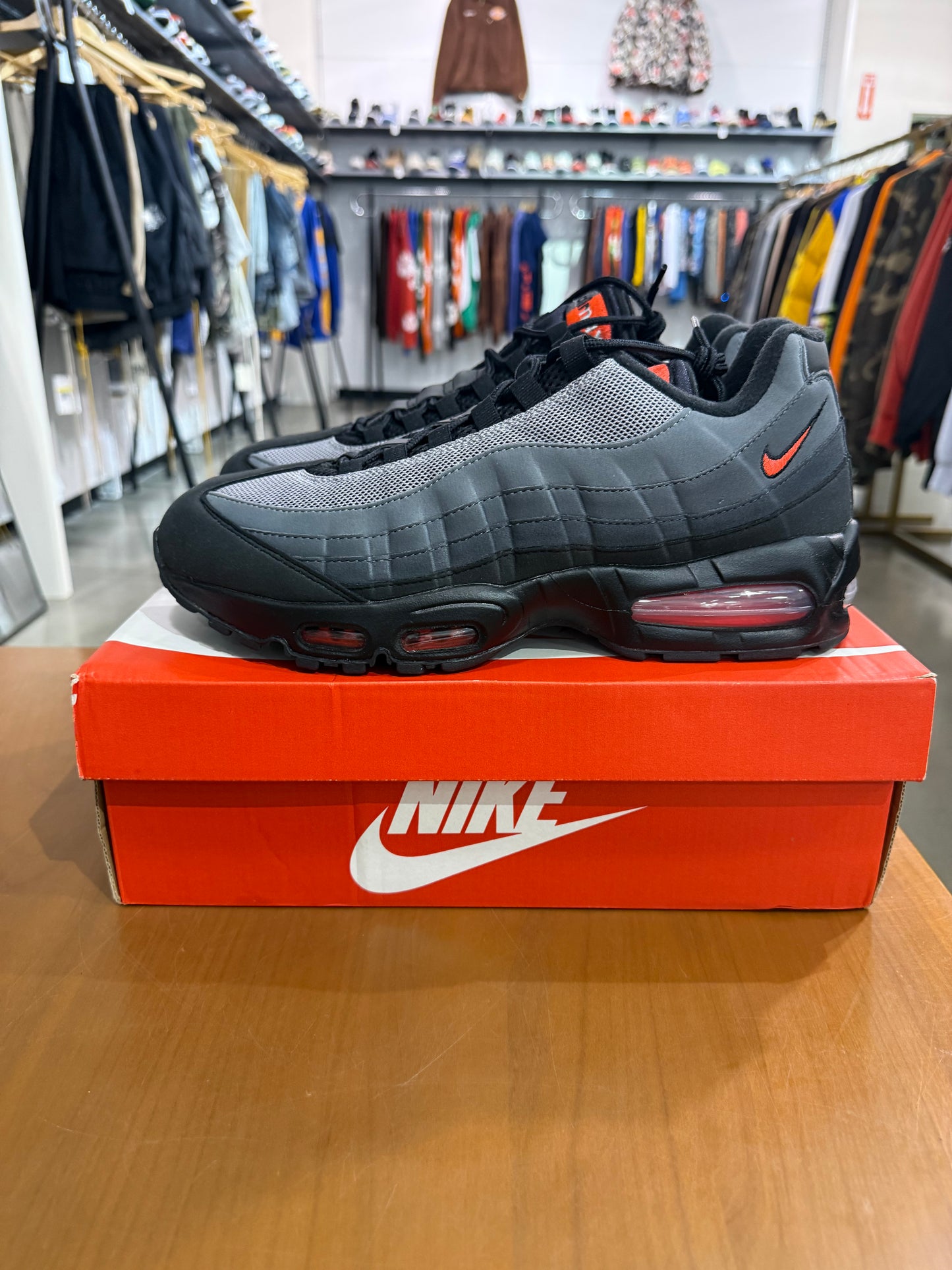 Nike Air Max 95 Big Bubble Bright Crimson