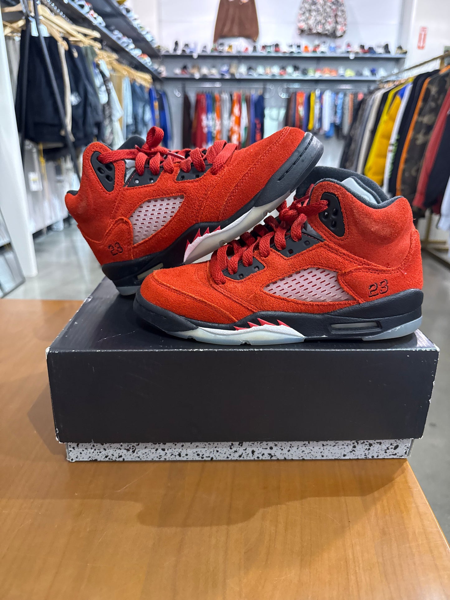 Preowned Air Jordan 5 Raging Bull(No Lacelocks)