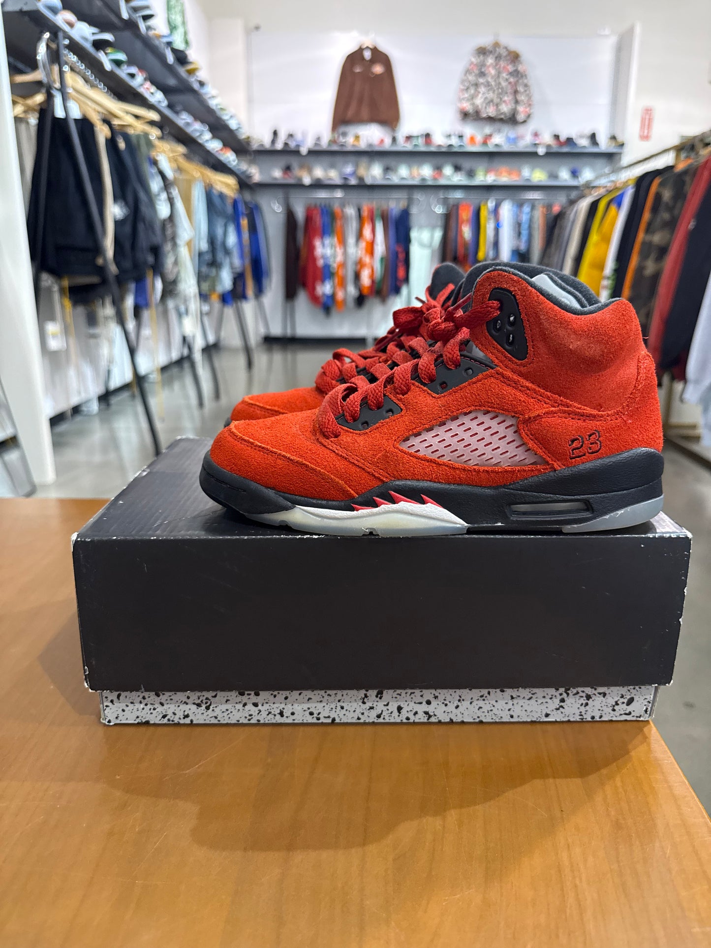 Preowned Air Jordan 5 Raging Bull(No Lacelocks)