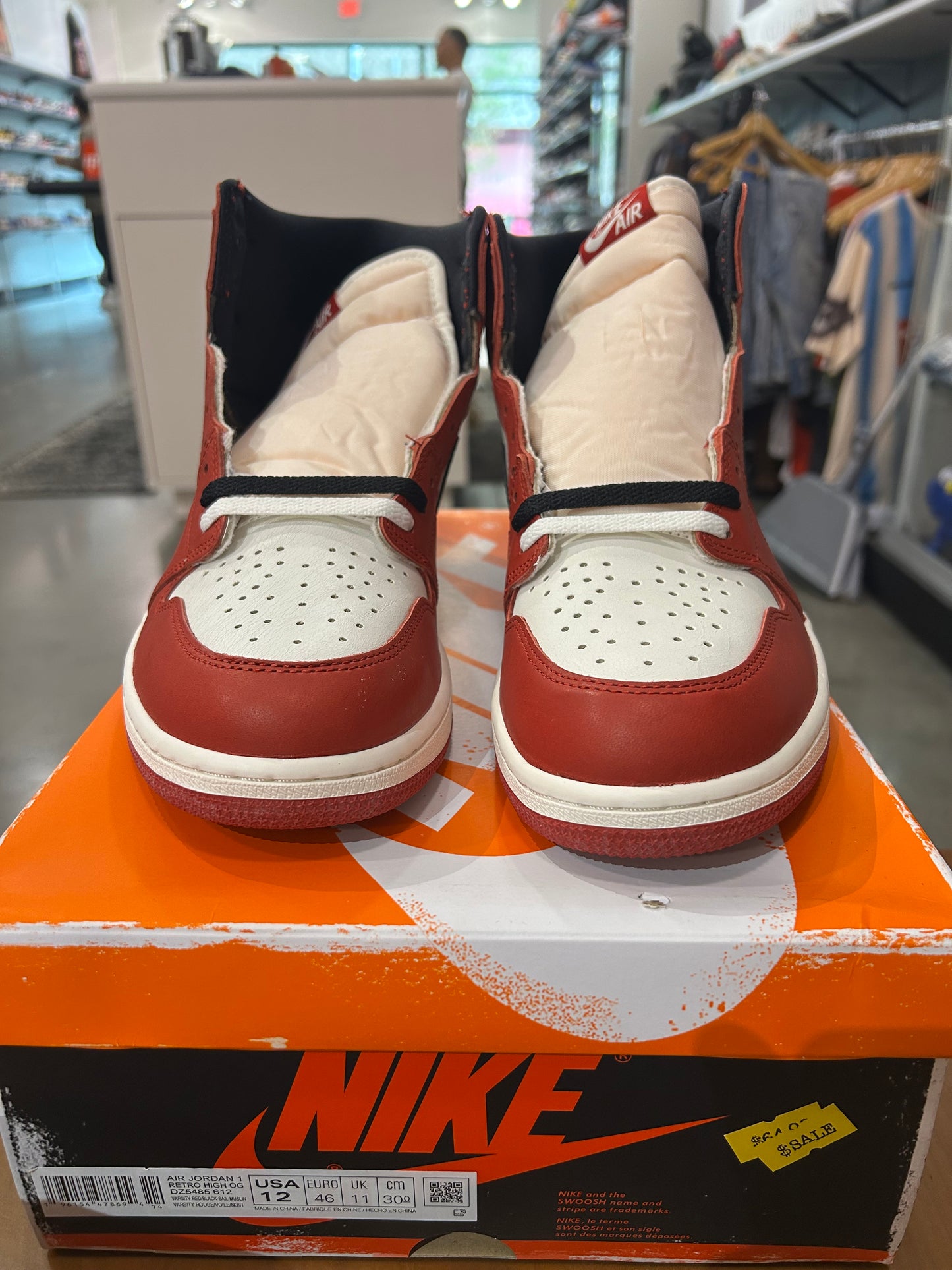 Air Jordan 1 High OG Chicago Lost and Found
