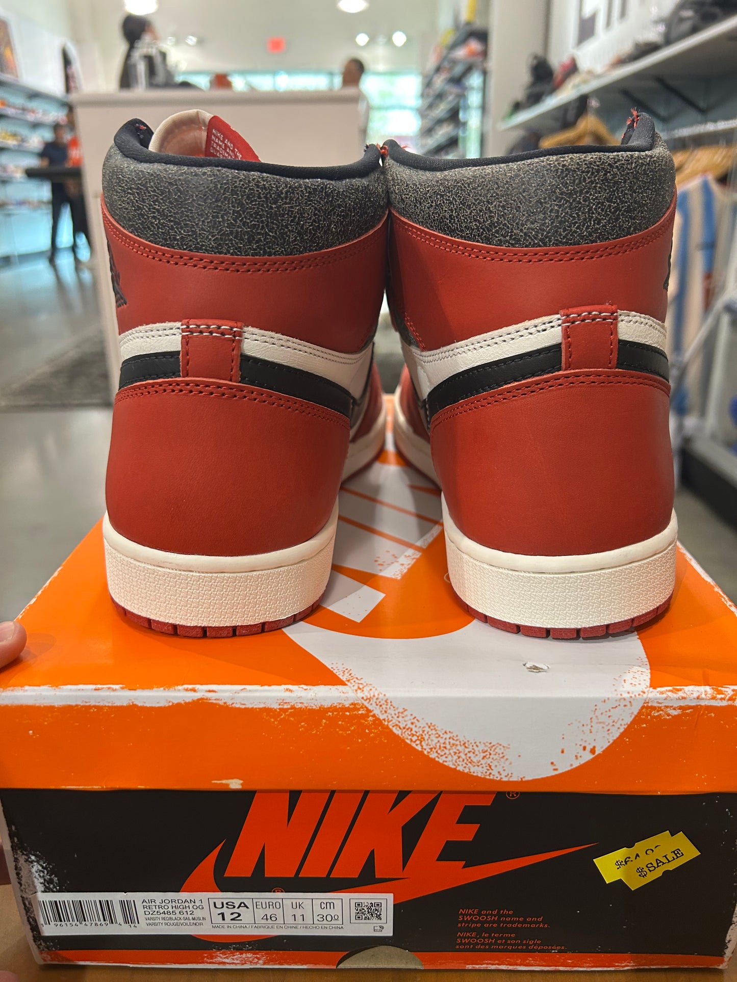 Air Jordan 1 High OG Chicago Lost and Found