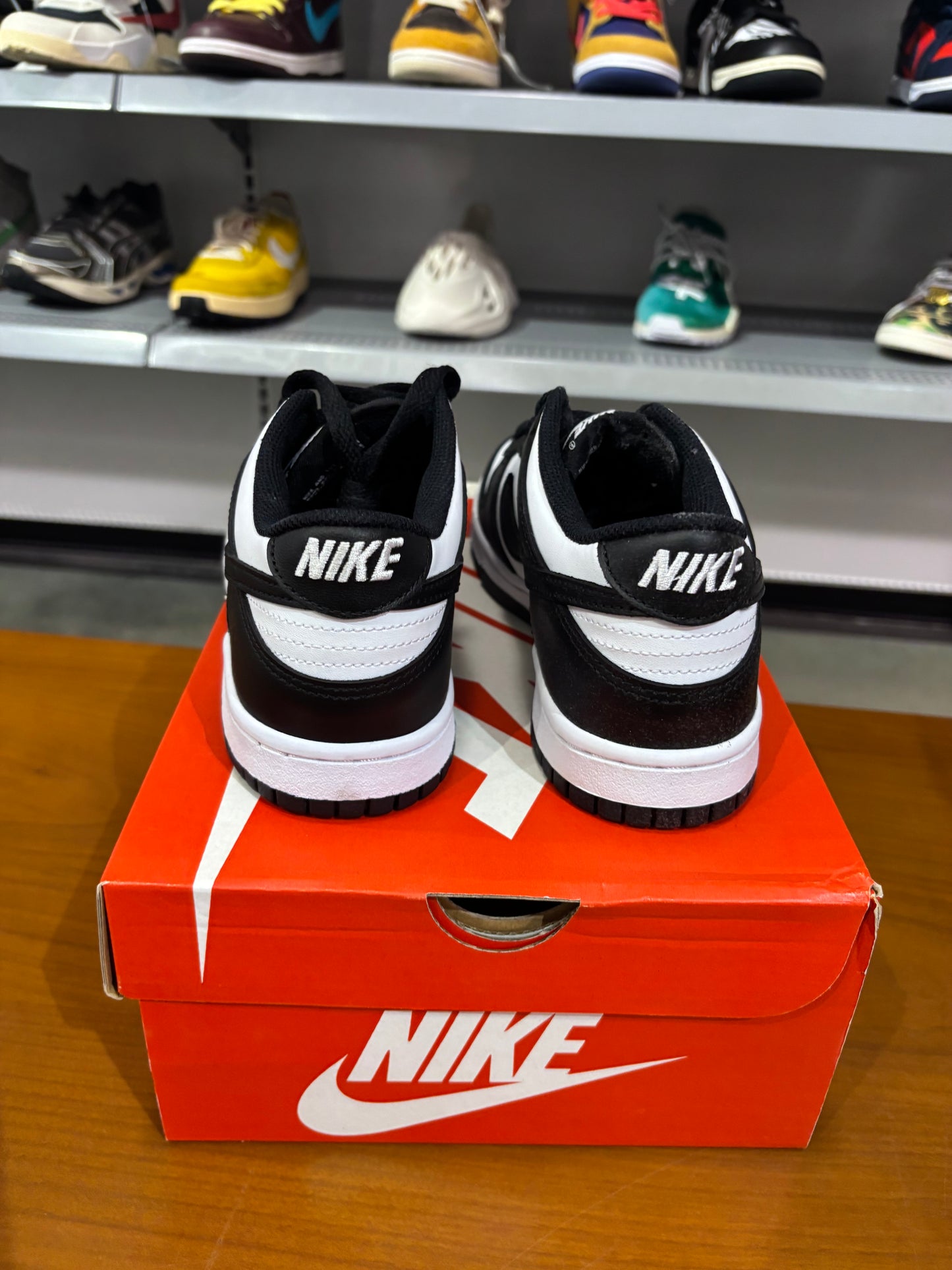 Nike Dunk Low Panda