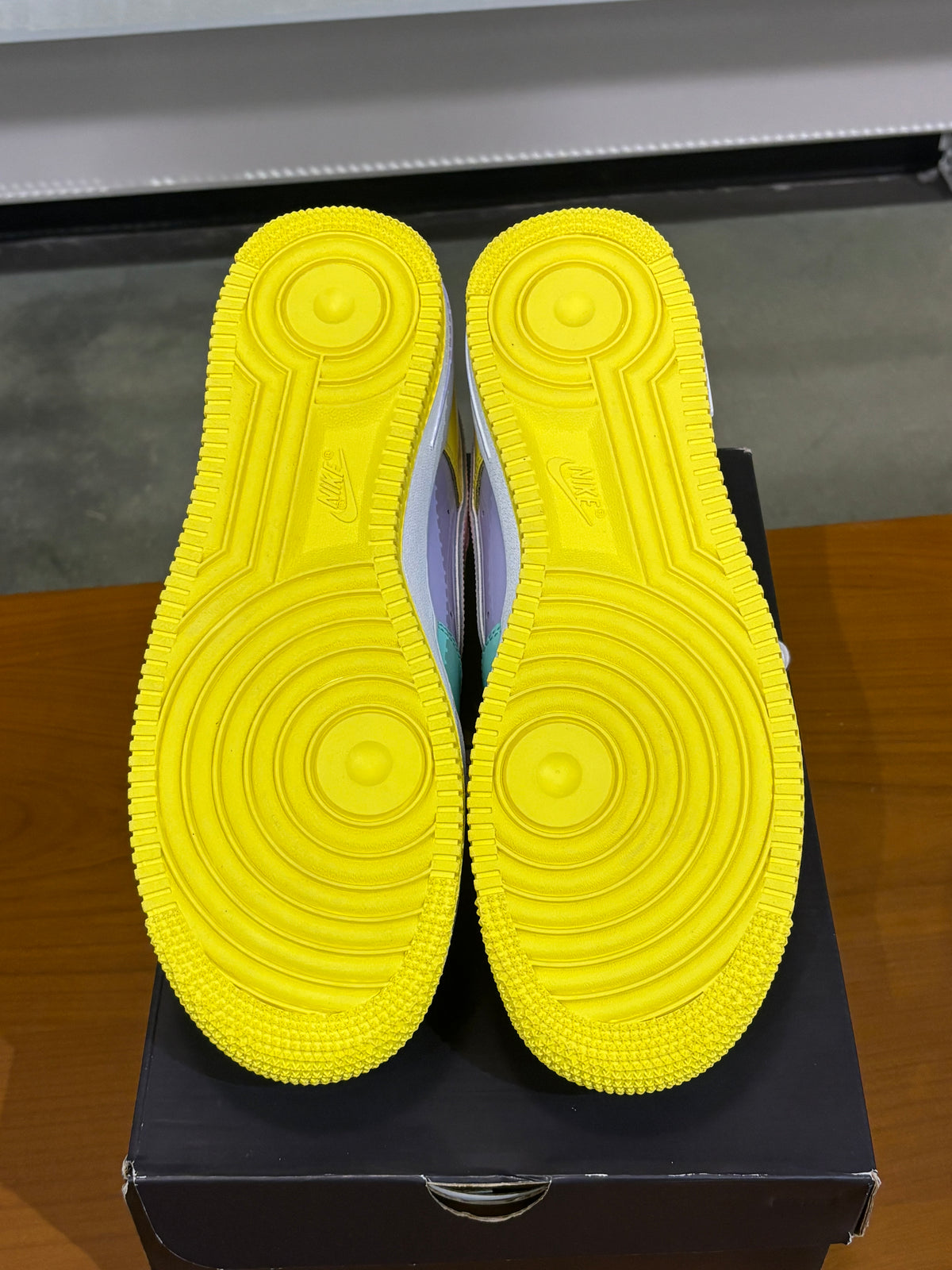 Nike Air Force 1 Low Easter
