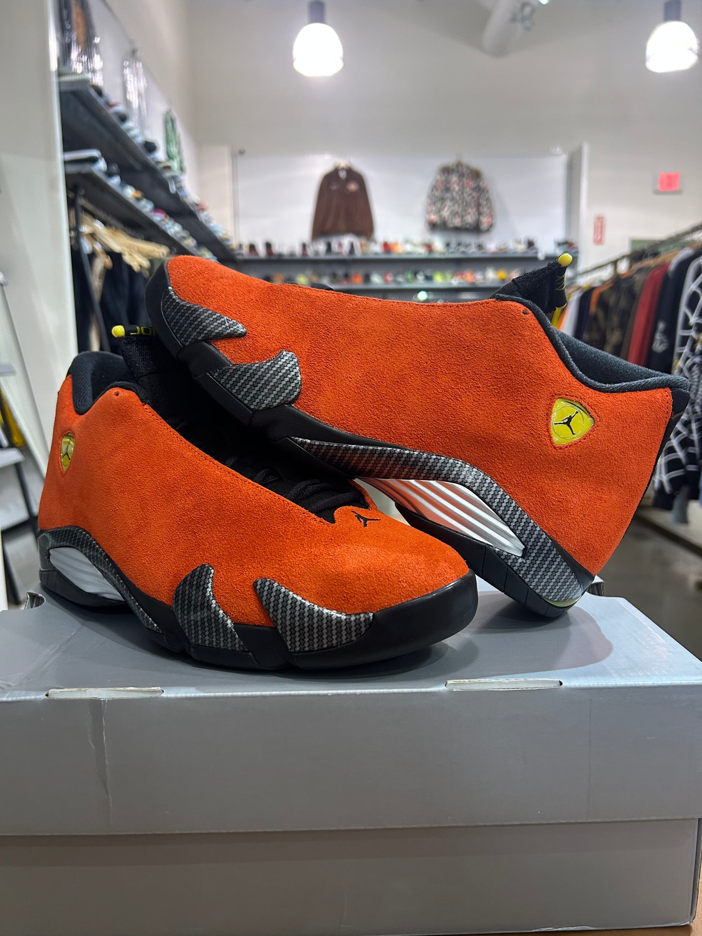 Air Jordan 14 Ferrari