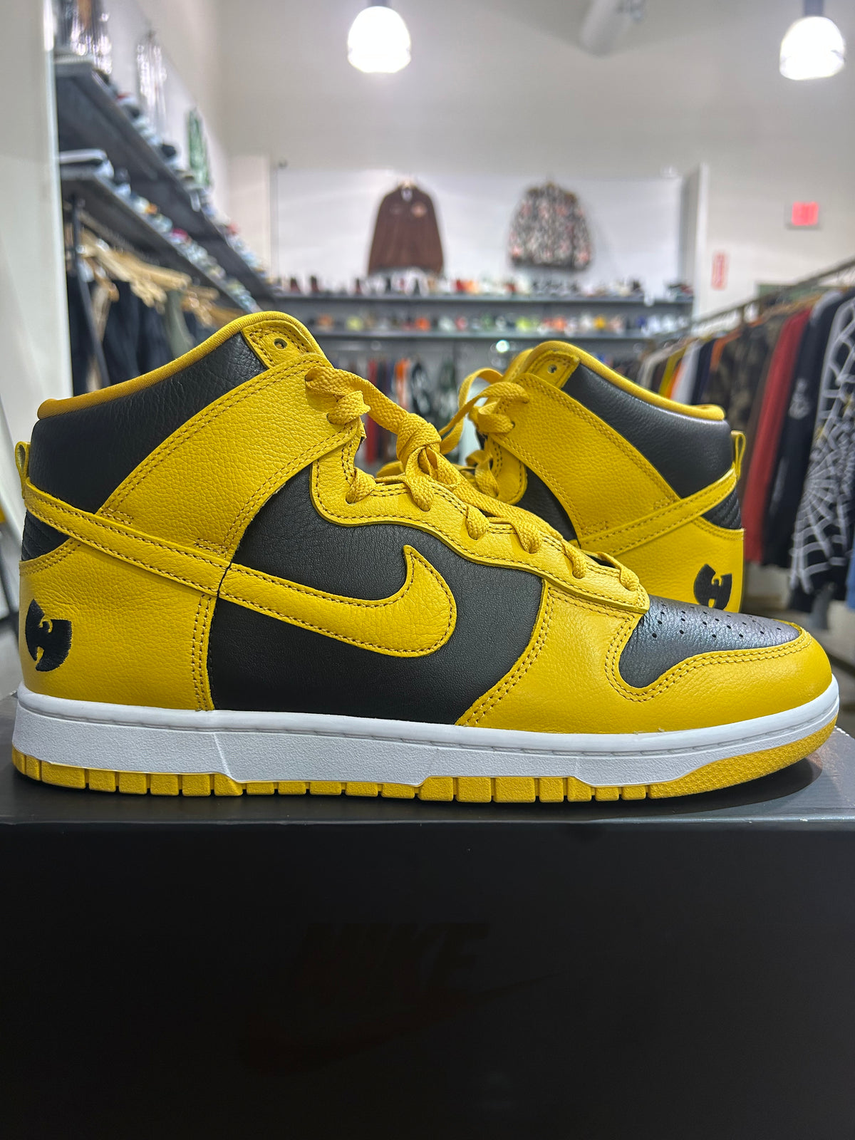 Nike Dunk High Wutang