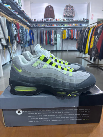 Preowned Air Max 95 Big Bubble Neon