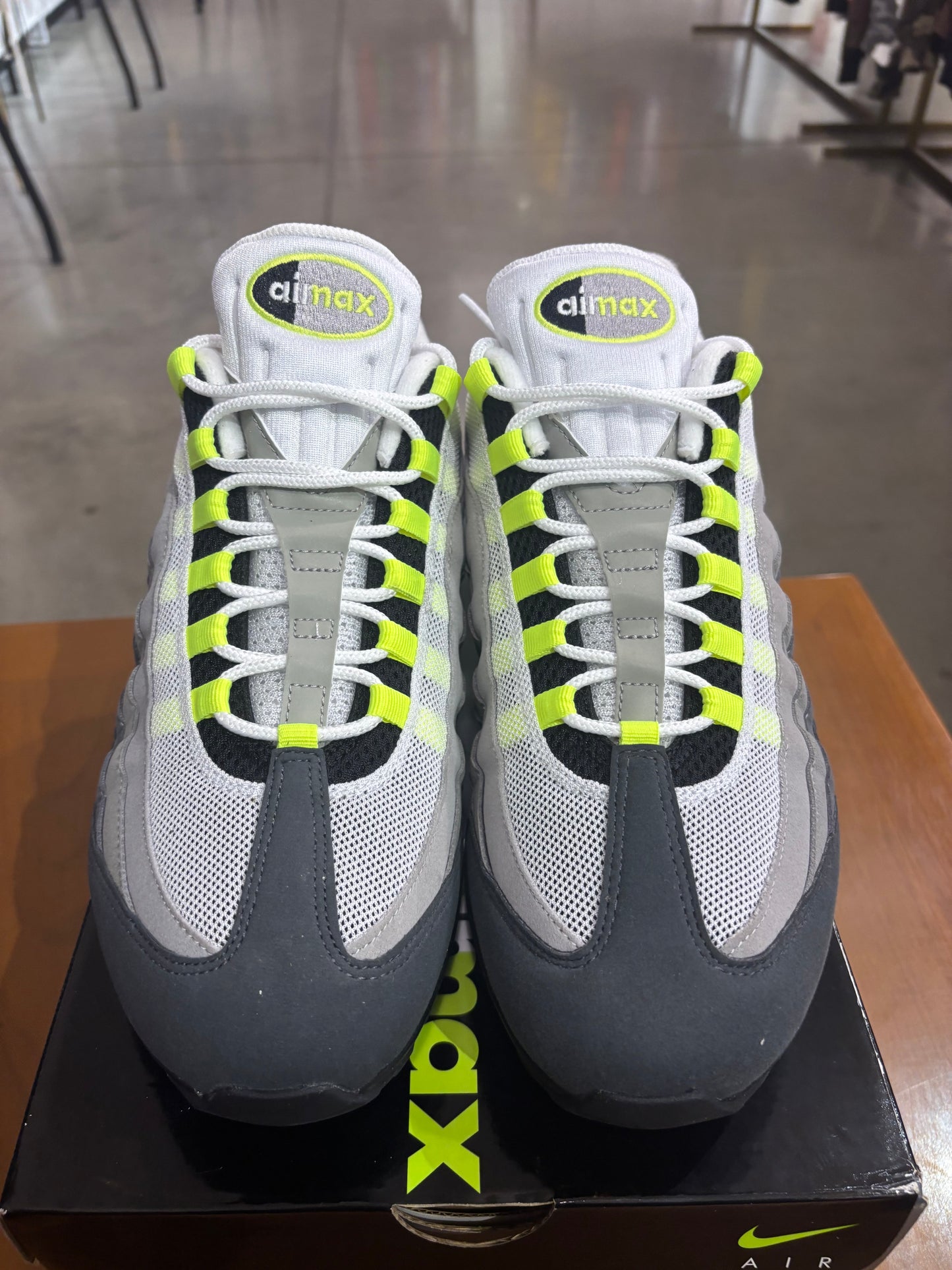 Preowned Air Max 95 Big Bubble Neon