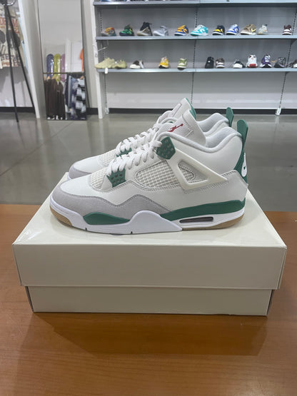 Air Jordan 4 SB Pine Green