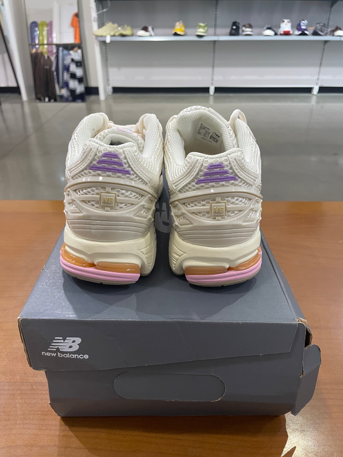 New Balance 1906R Pink Sugar