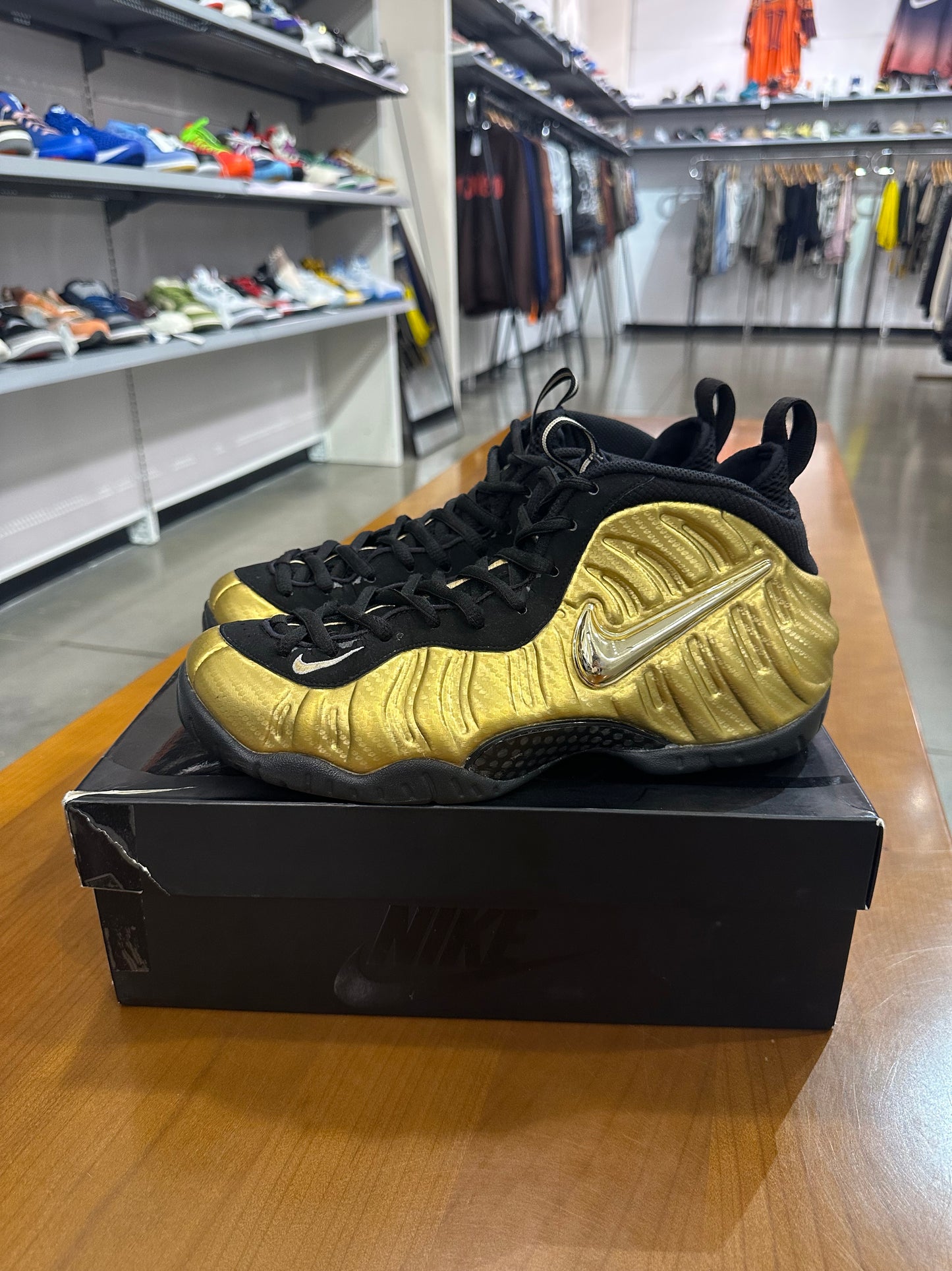 Preowned Nike Foamposite Pro Metallic Gold