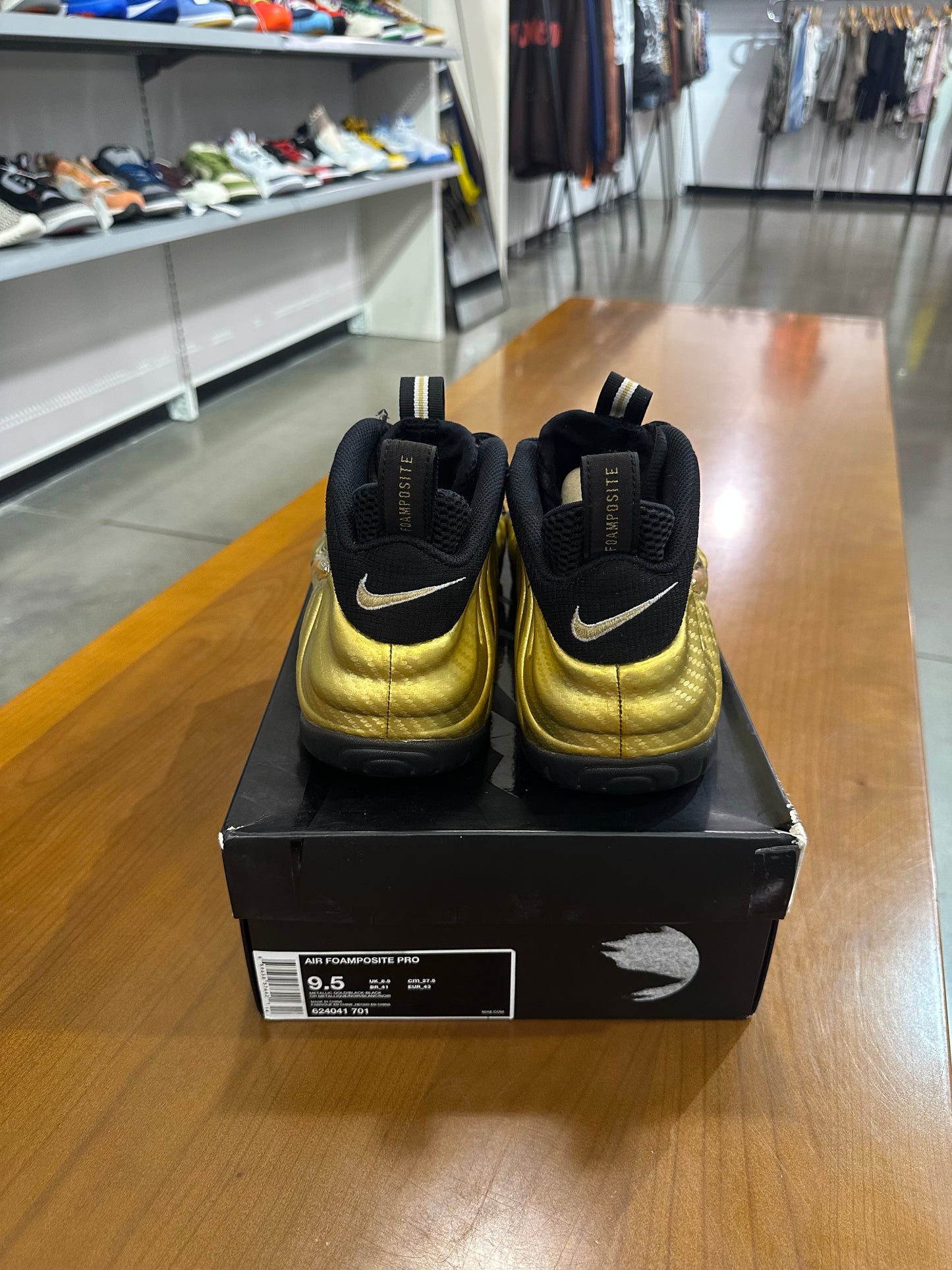 Preowned Nike Foamposite Pro Metallic Gold