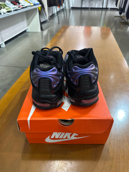 Nike Air Max Deluxe Throwback Future