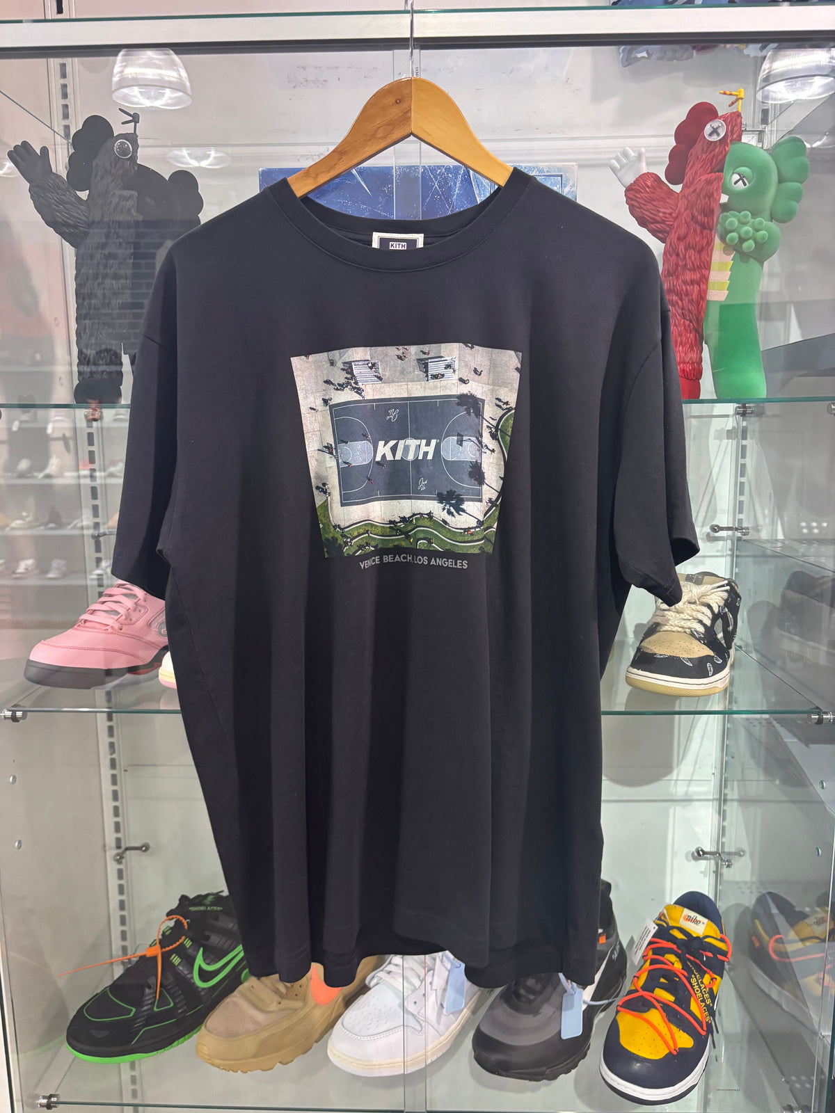 KITH Los Angeles Venice Beach Court Tee Black