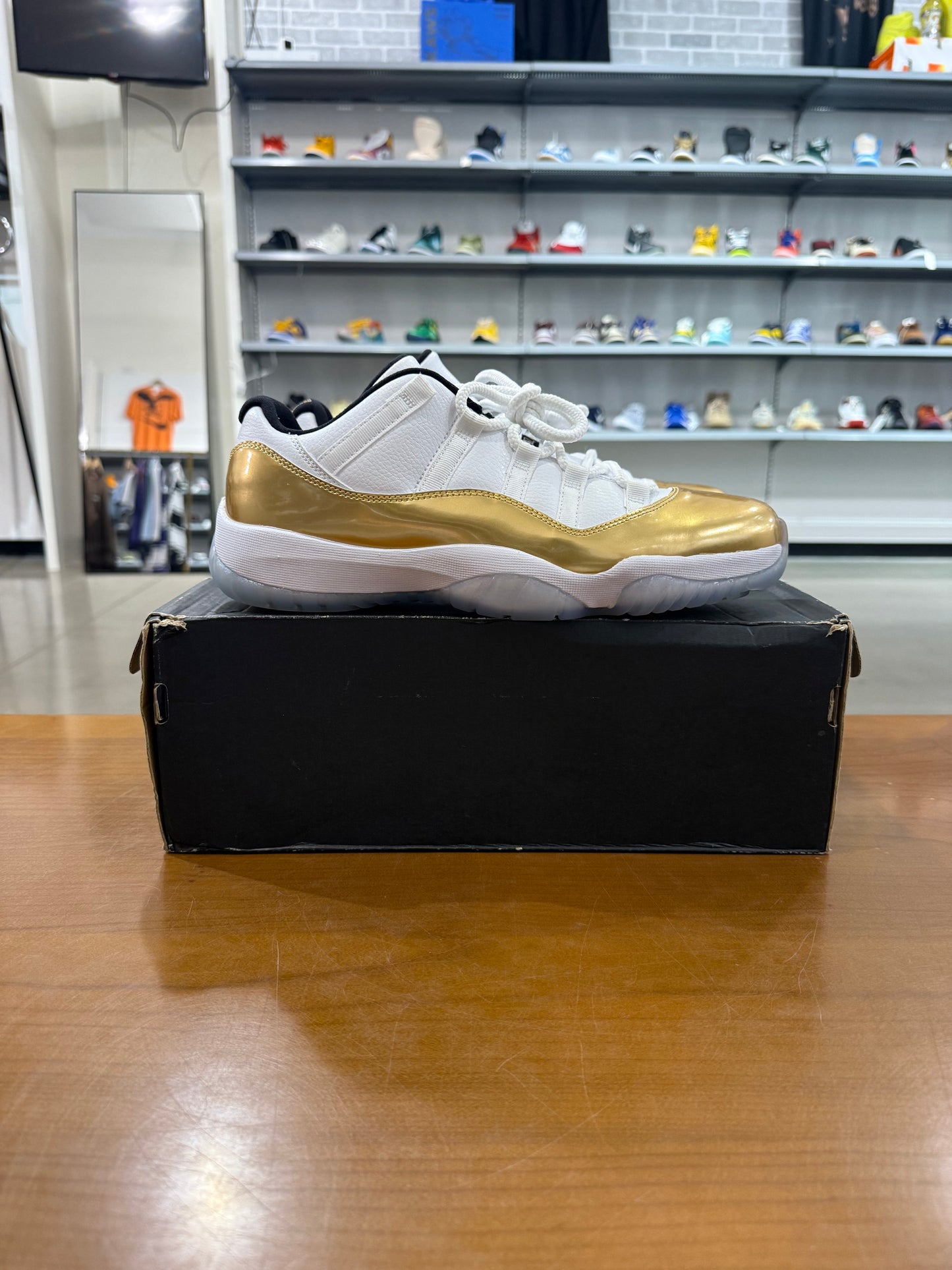 Air Jordan 11 Low Closing Ceremony