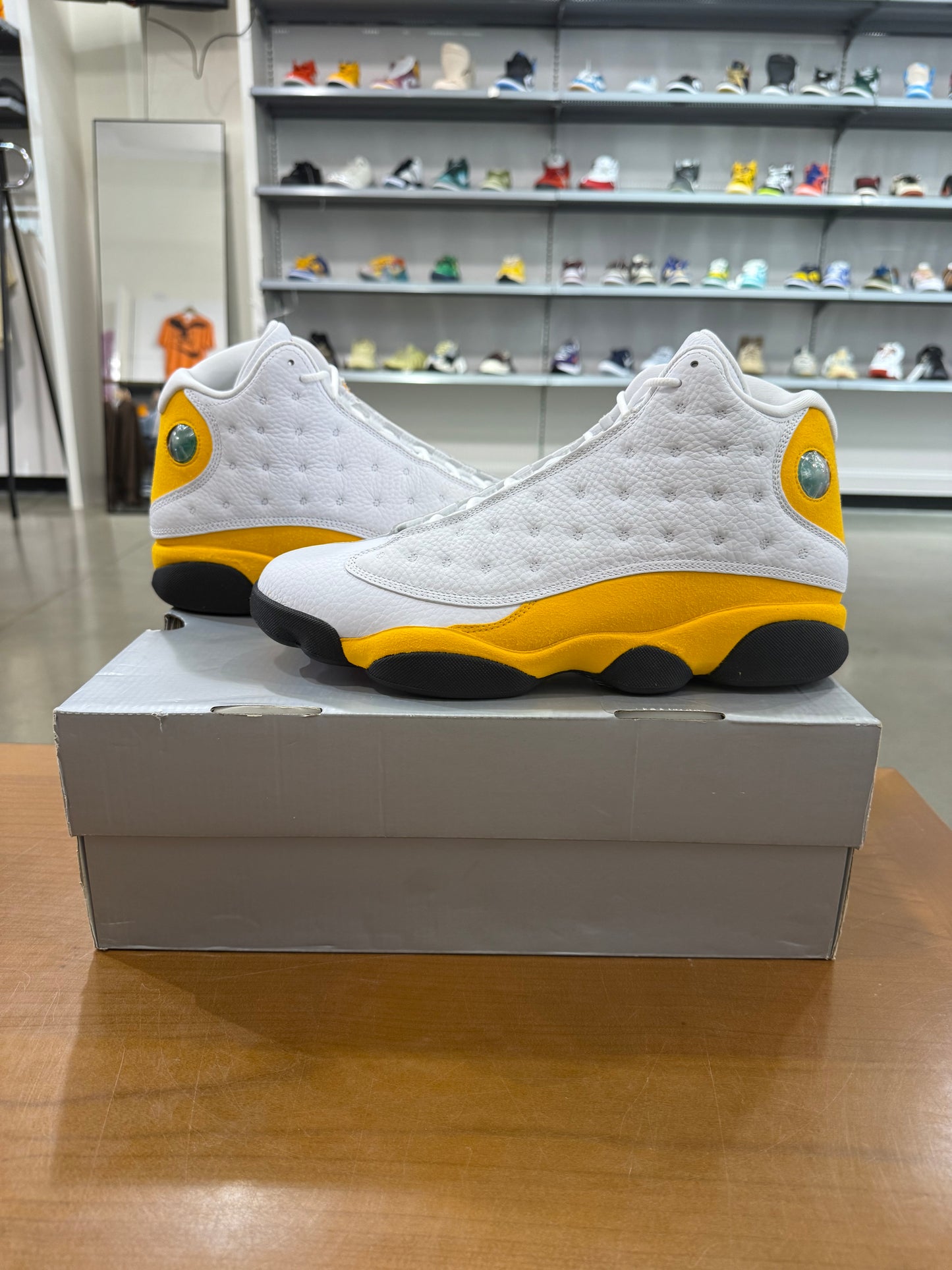 Air Jordan 13 Del Sol