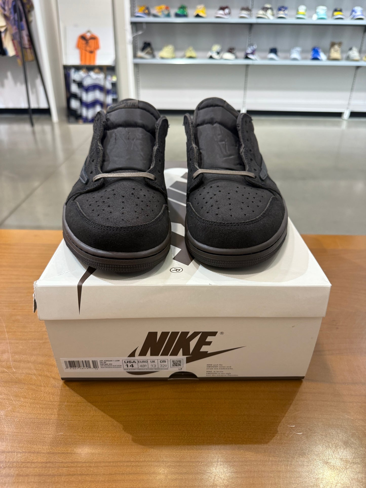 Travis Scott Air Jordan 1 Low Velvet Brown