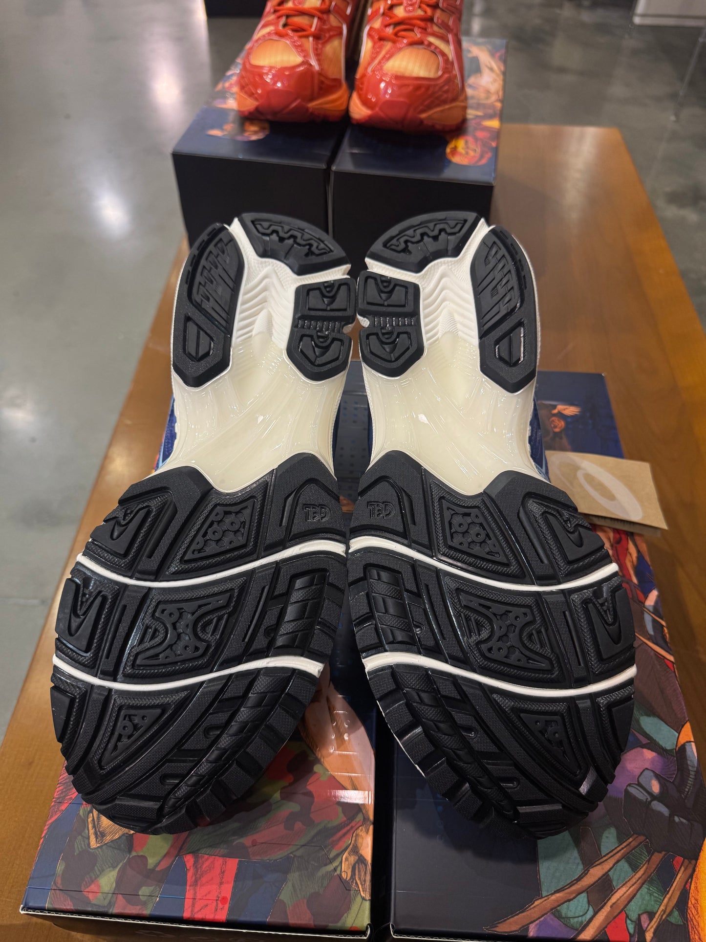 Kith Asics Gel Nimbus 11.1 Iron Man Vs Mega Man  Double Box