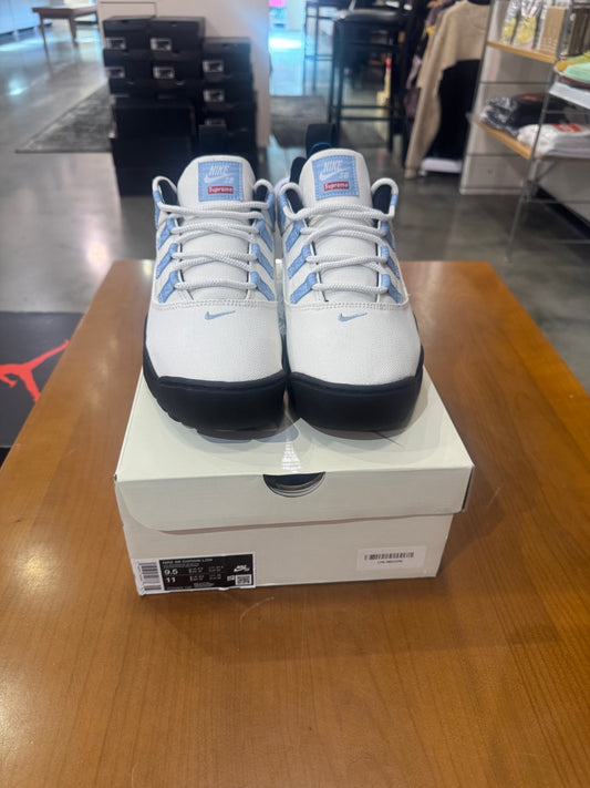 Nike SB Darwin Low Supreme Sail