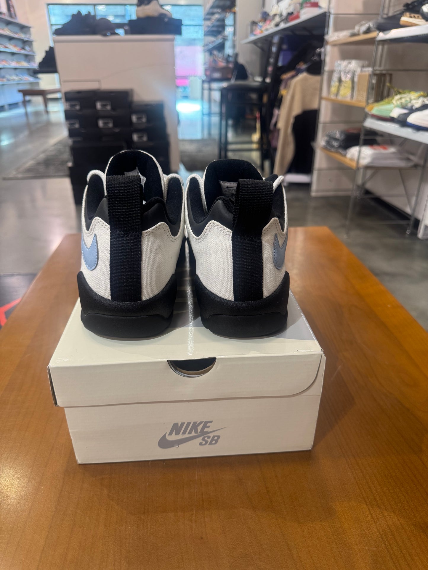 Nike SB Darwin Low Supreme Sail