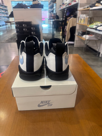 Nike SB Darwin Low Supreme Sail