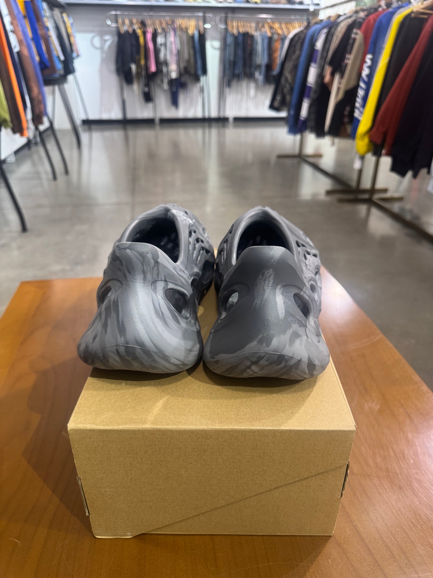 PO Yeezy Foam Runner MX Granite